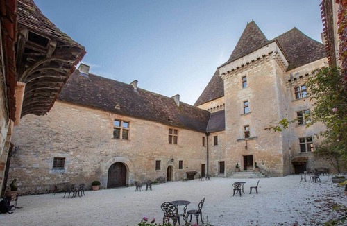 Saint-Laurent-des-Batons House | Medieval Heights - Château de St Maurice