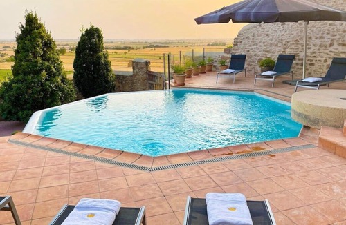 Els Plans de Sio Villa | Medieval 16th Century Castle, 1 hour from Barcelona!
