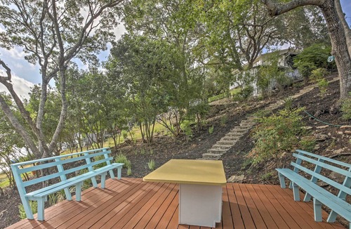 Lakehills House | Medina Lake Getaway w/ Fire Pit & Water Views!
