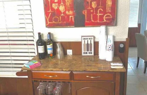 Lakehills House | Medina Lakefront Hideaway