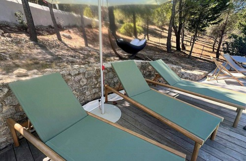 Roquefort-des-Corbieres House | Mediterranean haven in pine forest at Leucate