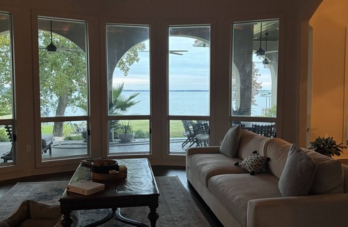 Livingston House | Mediterian Waterfront Estate On Acerage New Ronavation In Gated Community