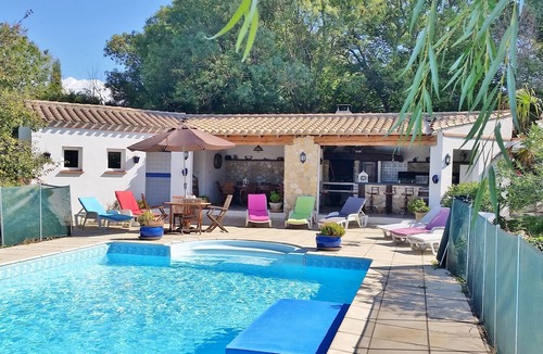 Malves-en-Minervois Villa | Mediterranean style villa in a green setting, on a plot of 2900m2.