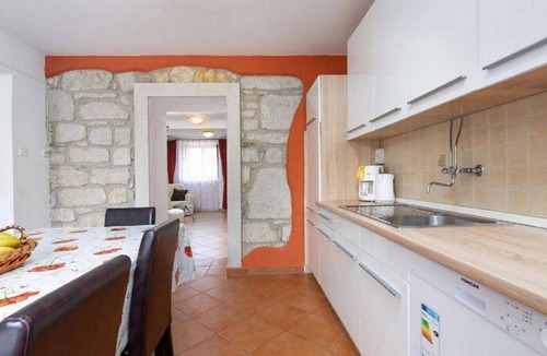 Zbandaj House | Mediterranean and dog-friendly finca with private pool, barbecue area, washing machine, WiFi