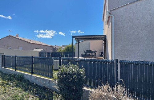 Port-la-Nouvelle House | Mediterranean getaway: spacious house with pool, close to beaches