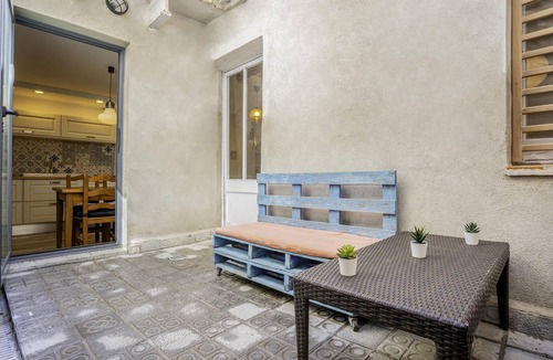 Badalona Villa | Mediterranean House in Badalona