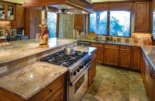 Scenic Brush Creek Villa | Mediterranean- style luxury Villa in Wine Country