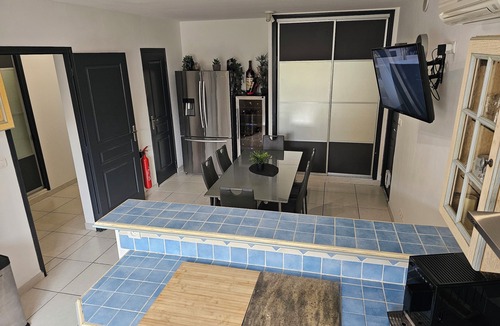 Fabregues Villa | Mediterranean villa for rent - sleeps 6