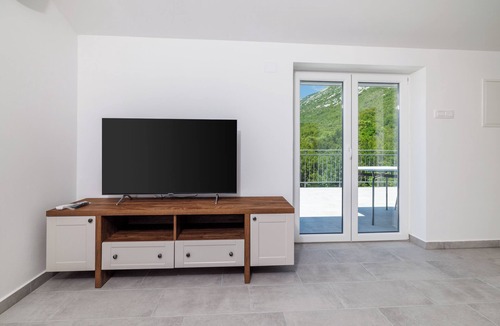 Tribalj House | Mediterranean villa with 5 bedrooms, pool and large outdoor area