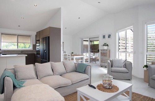 Tea Gardens House | Meertraume - Tea Gardens