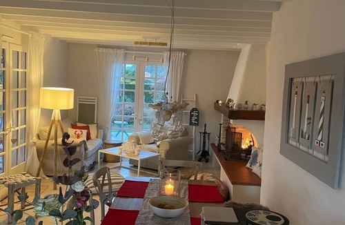 Saint-Julien-en-Born House | Meerzeit 4*, renovated house in country style. Pets welcome.