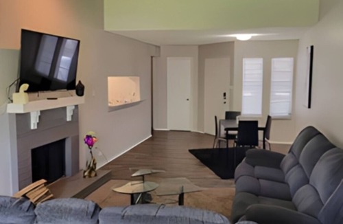 Glencoe Apartment | Meet Serenity Where the birds love to be.