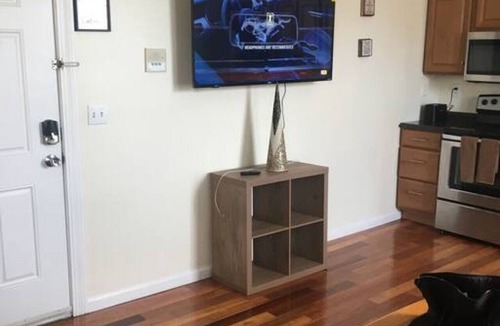 Niskayuna Apartment | Meet the browns with parking