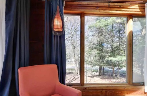 Briar Crest Woods Cabin | Mega Game Room ✰ Hot Tub ✰Firepit ✰ Lake/Beach