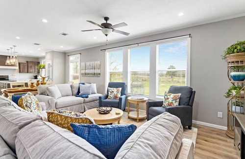 Voth House | MEGA is a beautiful 3 Bedroom, 2.5 Baths home with private hot tub on 300 acres.