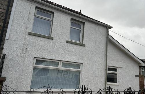 Rhigos House | Meillion