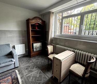 Poissy Apartment | Meissonier II
