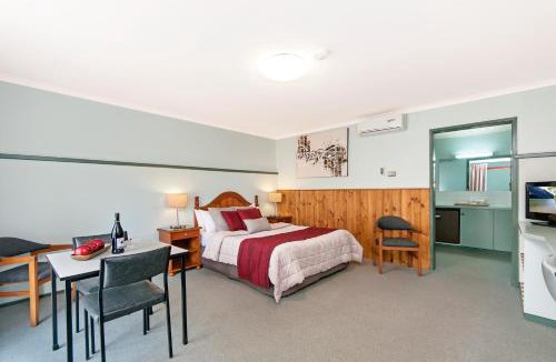 Portland Hotel | Melaleuca Motel