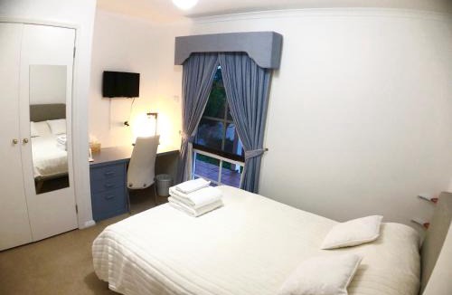 Kurunjang House | Melbourne Garden Bed and Breakfast