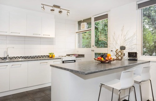 Heidelberg Apartment | Melbourne Villa