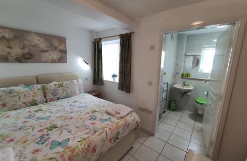 Slate Islands House | Melfort Pier & Harbour Resort