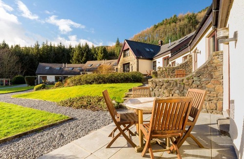 Slate Islands House | Melfort Village