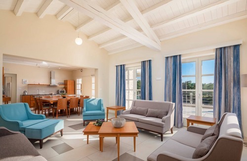 Rezanci Villa | Melitta Villas - Fifteen Bedroom Villa, Sleeps 36