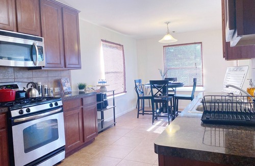 Central Southwest House | Mellow and cozy, your home away from home!