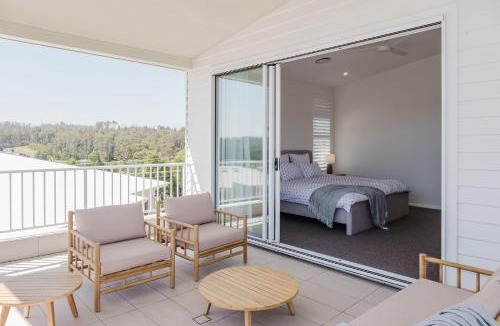 Conjola Park House | Melody