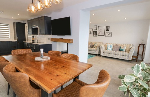 Cemaes Bay Cottage | Melody