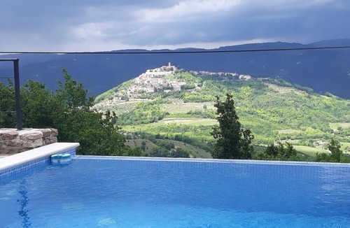 Sveti Bartol Villa | Meloni - Best lookout house
