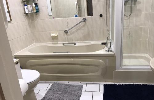 Goring Bed & Breakfast | Melrose cottage