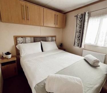 Leysdown-on-Sea House | Melrose