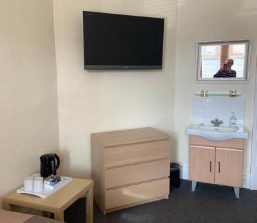 Whitley Bay House | Melrose Guest House