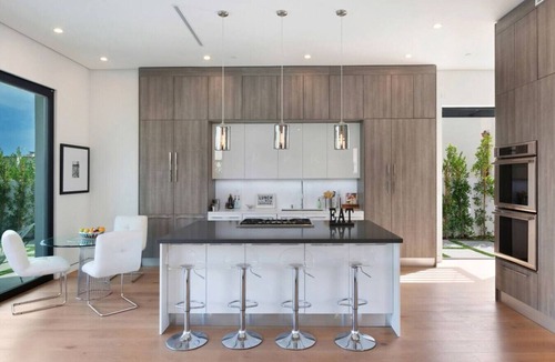 Melrose House | Melrose Luxury Home W/Huge Rooftop & Pool