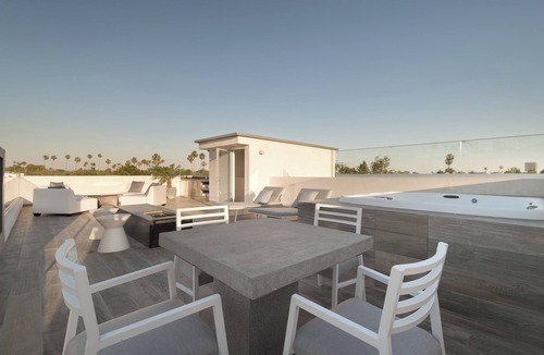 Fairfax District House | Melrose Mansion