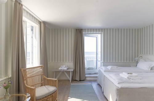 Gudhjem Hotel | Melsted Badehotel