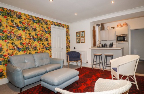 Maenporth Cottage | Melvill Lower Deck