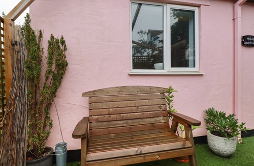Maenporth Cottage | Melvill Lower Deck