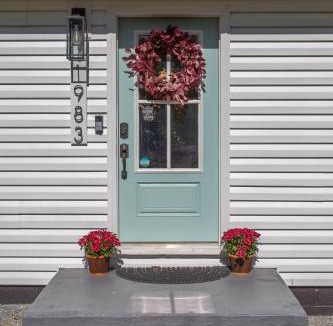 Afton House | Meme & Papa Cottages Private Compound