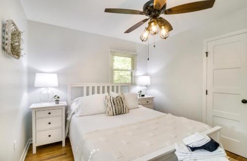 Afton House | Meme & Papa Cottages Private Compound
