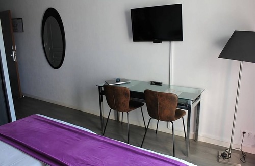 La Baule-Escoublac Hotel | Memorable Stay in La Baule Escoublac! Outdoor Swimming Pool, Pets Allowed!