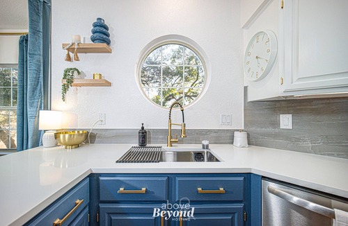 Highland Lake Estates Condo | Memorable Spring Lakeview on a beautiful Island