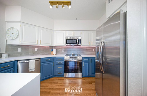 Highland Lake Estates Condo | Memorable Spring Lakeview on a beautiful Island