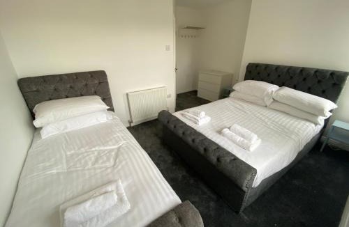 Ruthin Apartment | Memorial Building