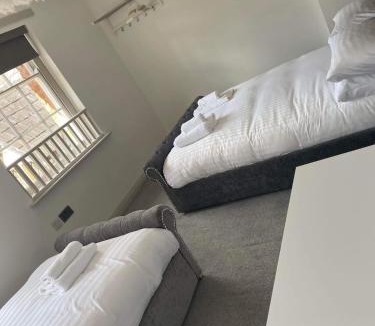 Ruthin Apartment | Memorial Building