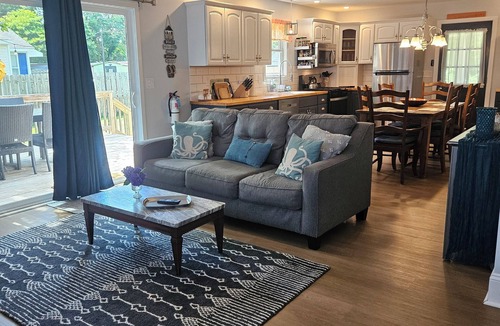 Villas House | Memorial day still available, rent 3 nights, get 4th half off! Best sunsets!