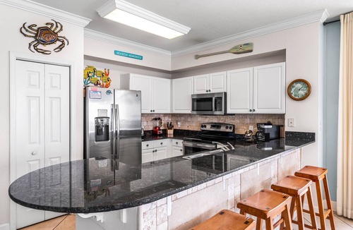 Panama City Beach Resort | Memorial Day open! Low 6th floor!