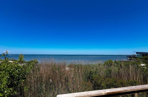 Bayberry Dunes House | Memorial Day Weekend is OPEN. 5/22 - 5/25 - Don't miss out!
