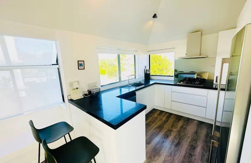 Mission Bay House | Memories In The Bay